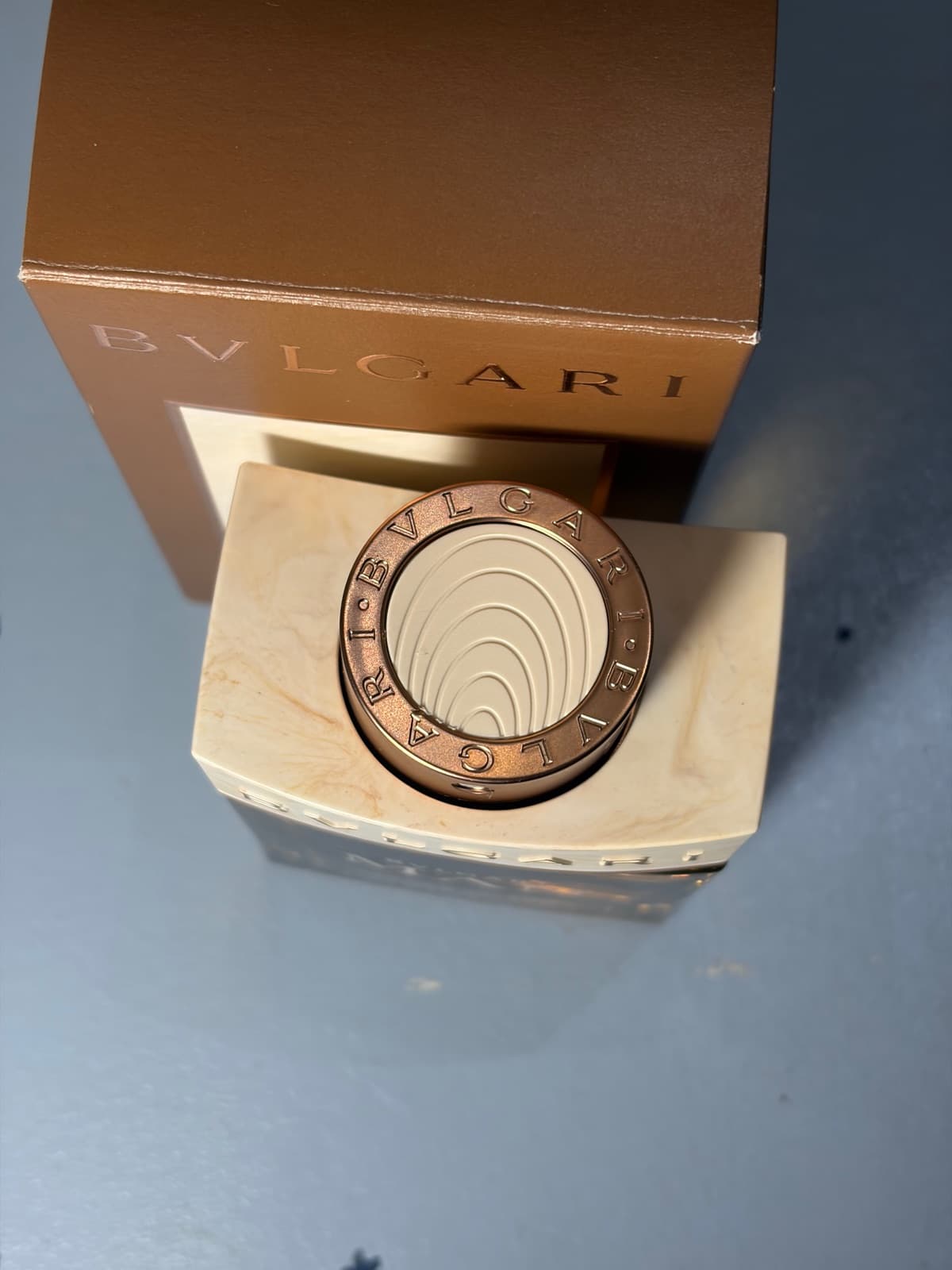 Bvlgari Man Terrae Essence: foto 8 de la botella